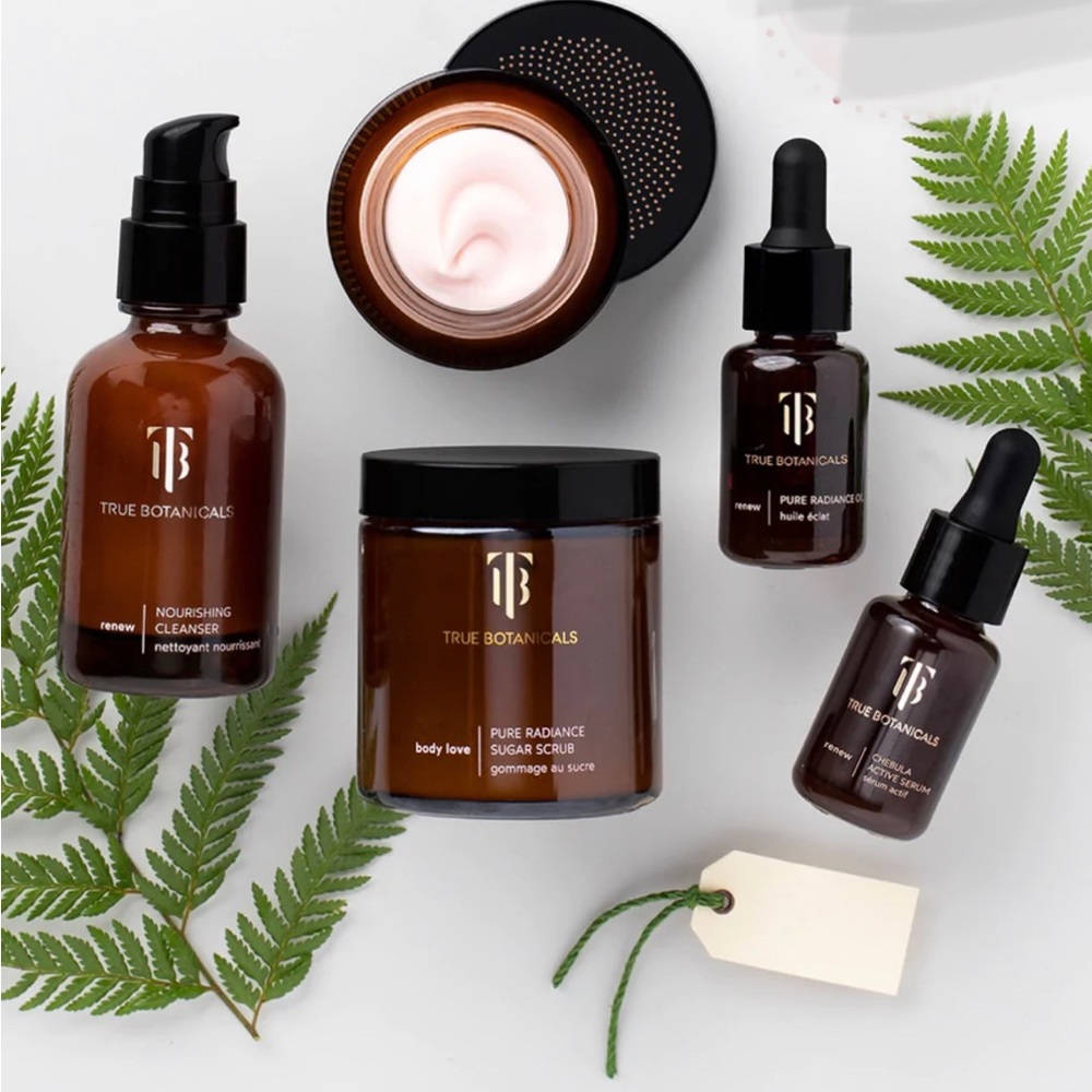True Botanicals Buttery Soft Glowy Skin kit